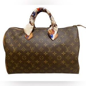 Vintage Louis Vuitton Monogram Speedy 35